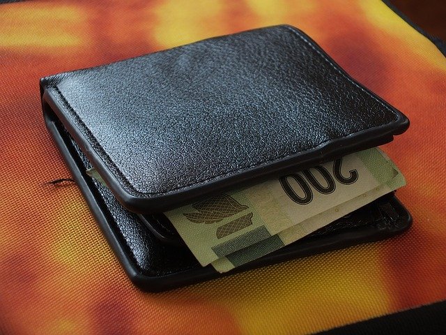Anti-theft leather wallet