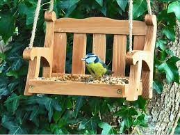 Bird feeder